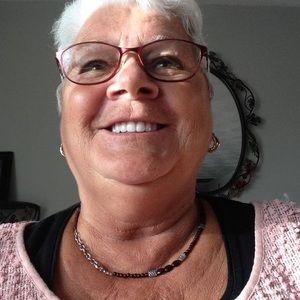 Meet your Posher, Carole